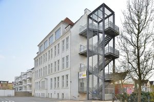 Feuertreppe am Schulgebäude
